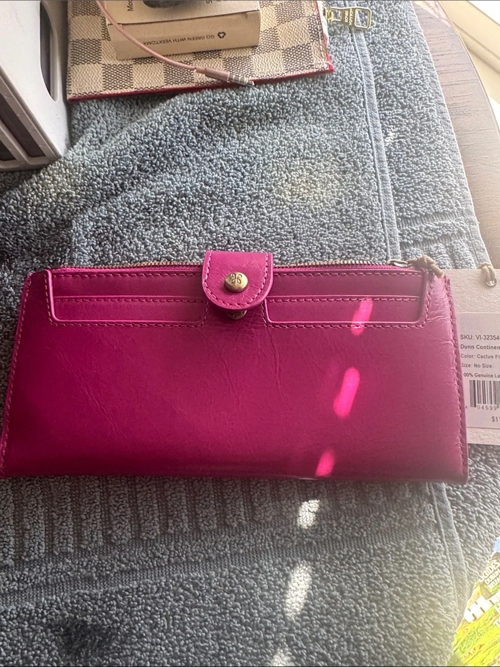 HOBO Fuchsia Leather Continental Wallet